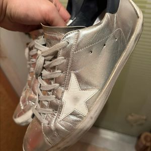 골든구스 실버 사이즈 42