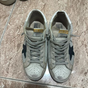 골든구스 사이즈 42