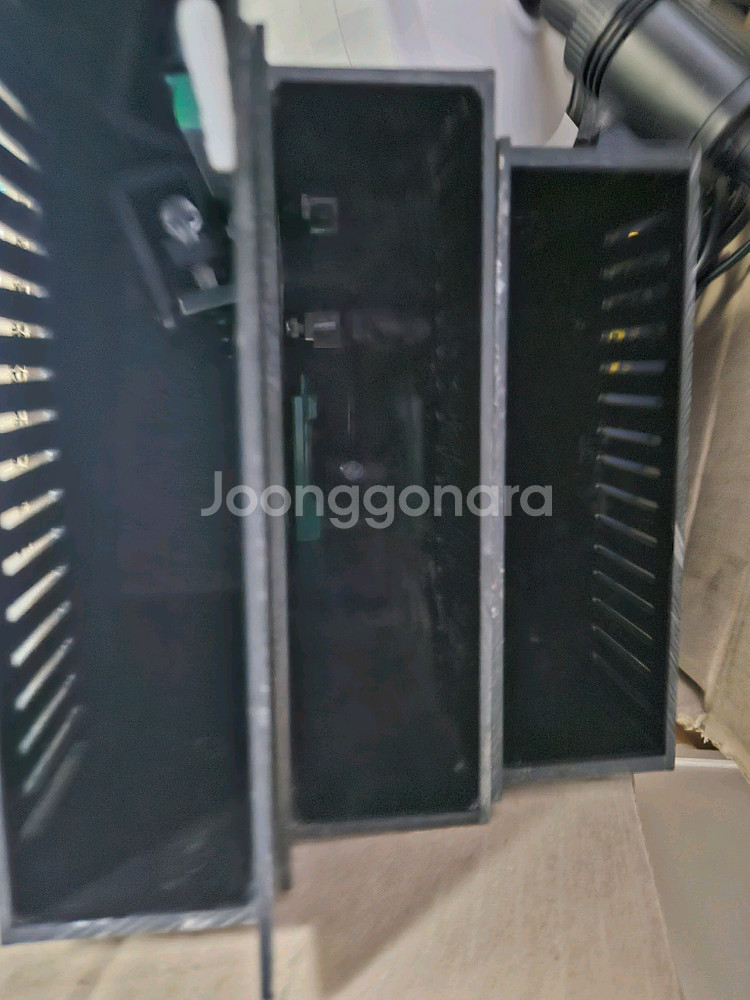아쿠아캐슬 원통 박스 저면 여과기 걸이식여과기 팝니다.--8