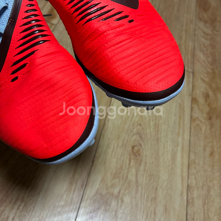 나이키 팬텀 6 로우 프로 TF 270mm--2