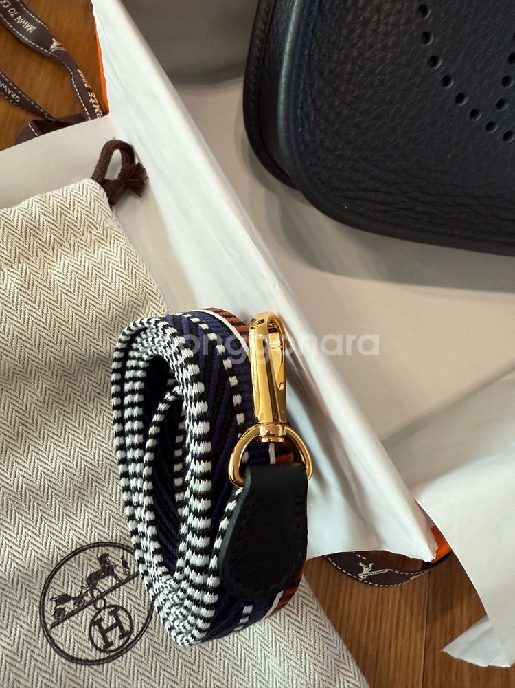 정품 에르메스 미니에블린 새상품--3