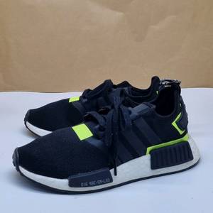 아디다스 NMD R1 운동화230
