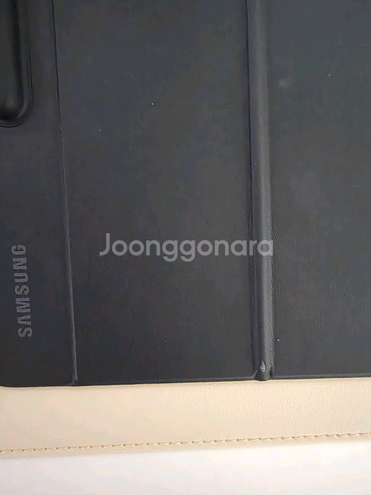 갤럭시탭s8 + 키보드 북커버 판매합니다.--2