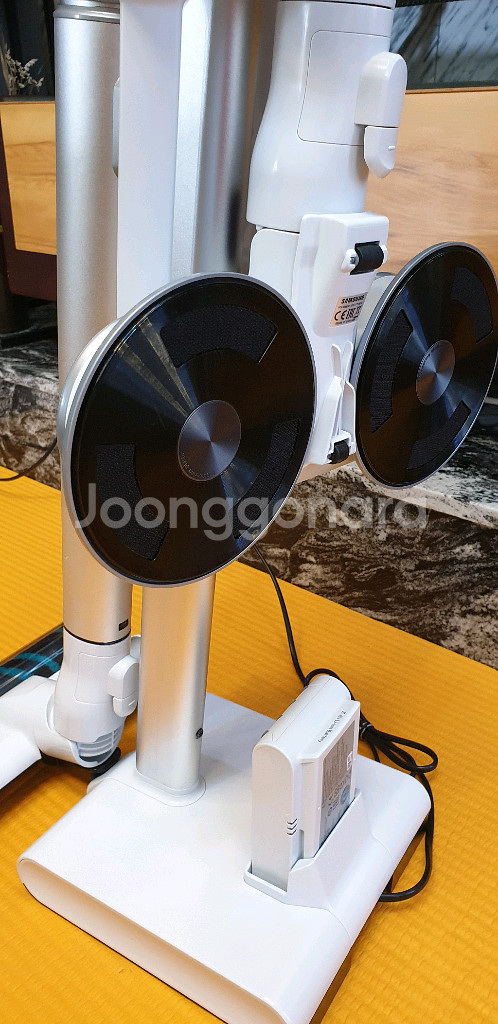 삼성 비스포크 제트 무선청소기+청정스테이션--3