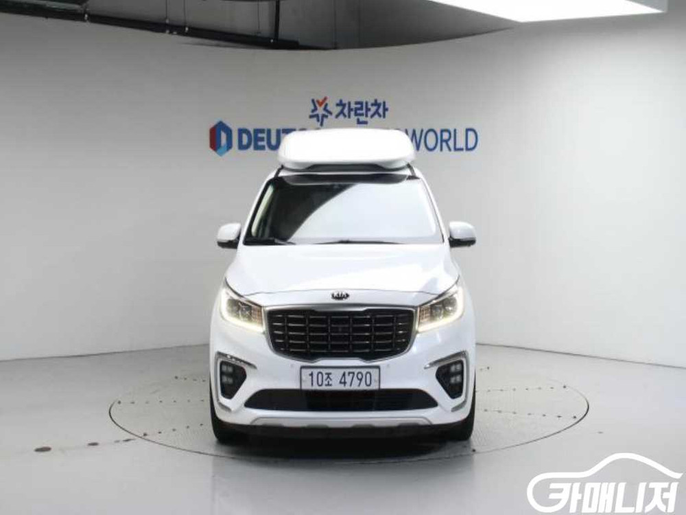 [기아]더 뉴 카니발 가솔린 9인승 하이리무진(특장업체 이미지