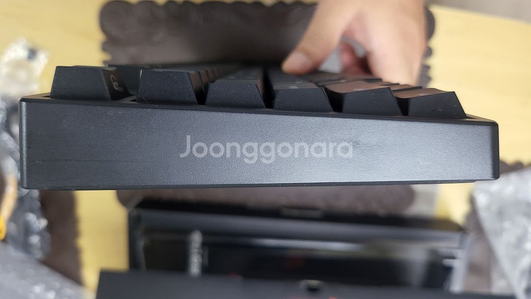 앱코 해커 KN10BT 무접점 키보드 45g 팝니다.--3