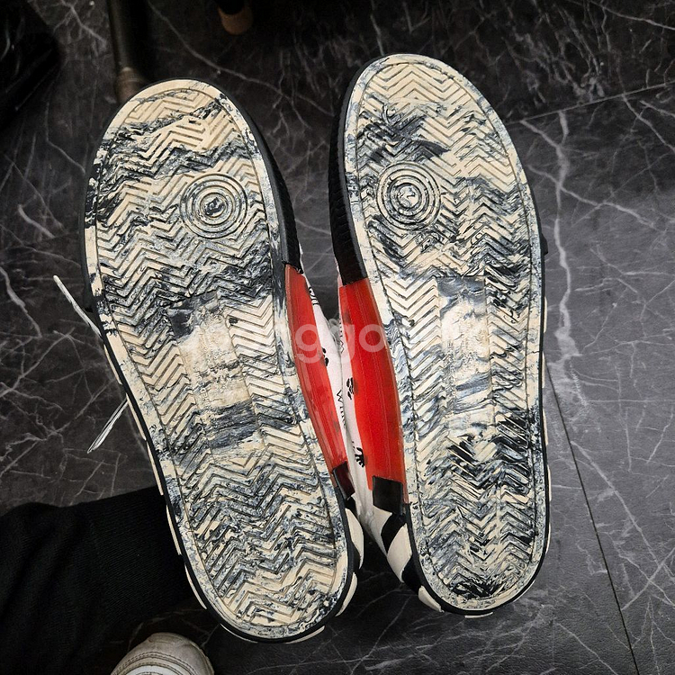 오프화이트 애로우 로우 스니커즈 42--5