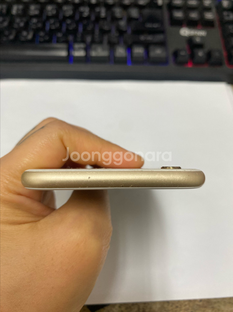 아이폰6S 골드 액정SS급 64GB 배터리99%--3