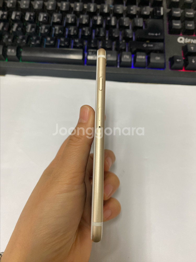아이폰6S 골드 액정SS급 64GB 배터리99%--5