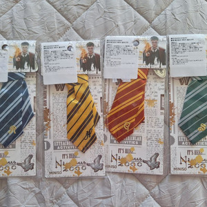 미니소 해리포터 넥타이 키링 4종 세트 (새상품)