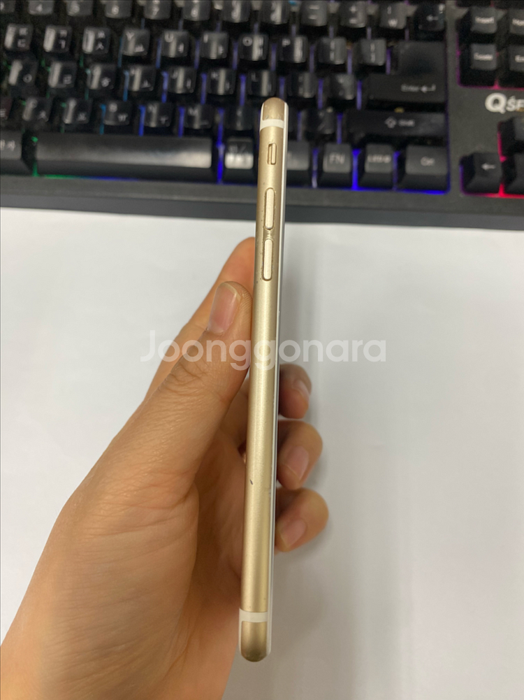 아이폰6S 골드 액정SS급 128G 배터리100%--4
