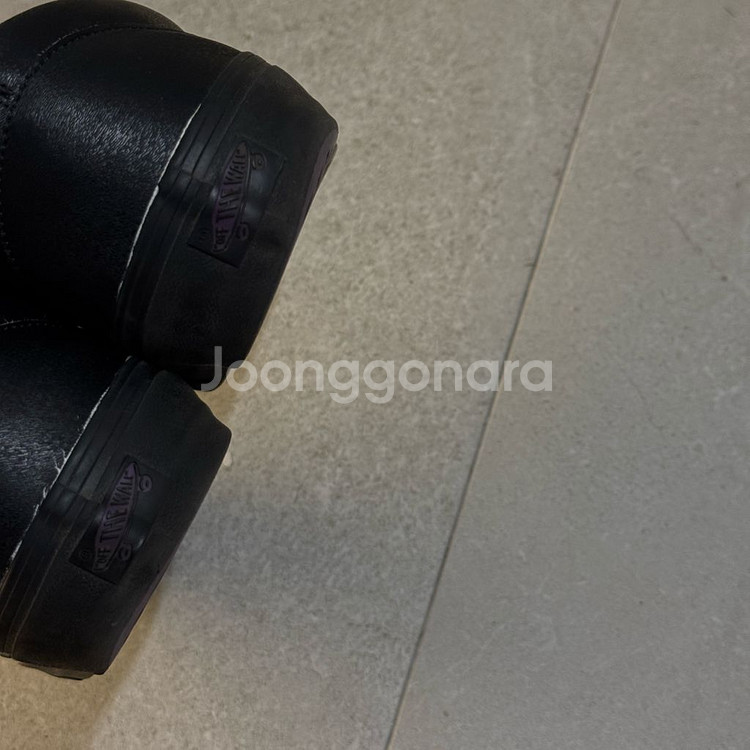 니들스 x 반스 슬립온 290--1