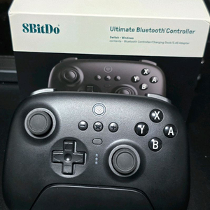 8bitdo 얼티밋1