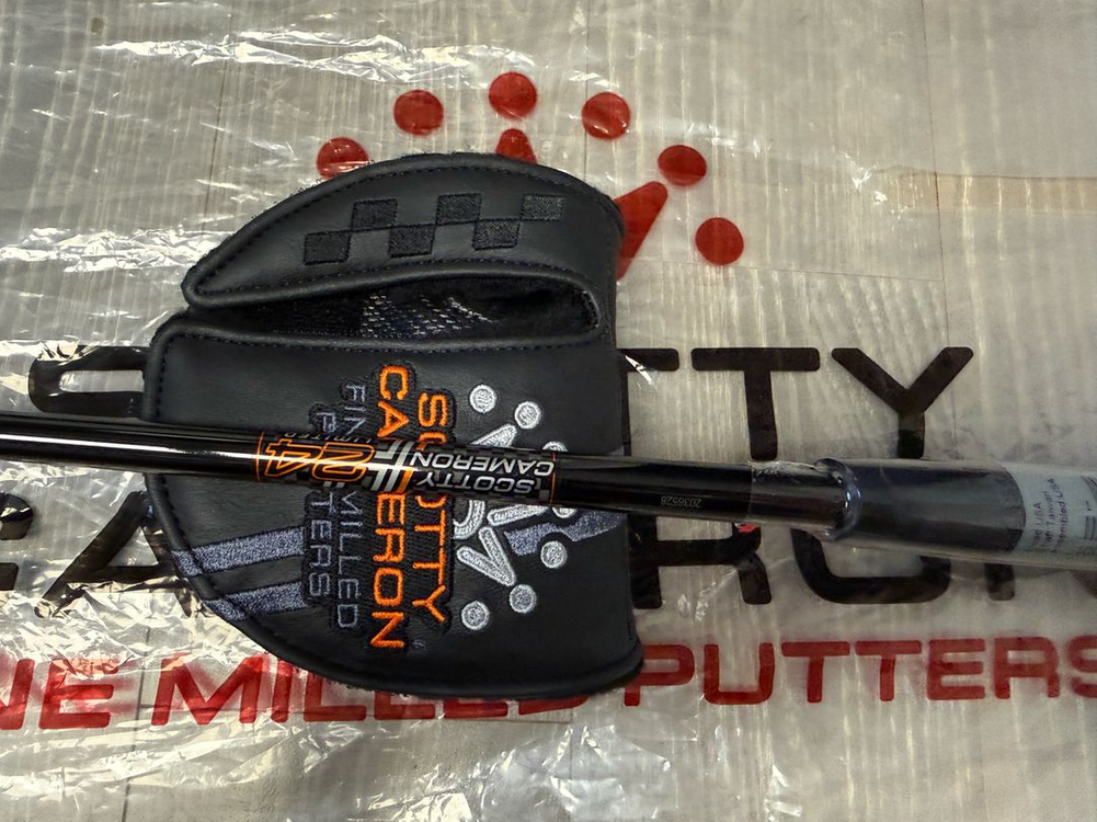 스카티 카메론 H24 팬텀 9.2 퍼터 이미지