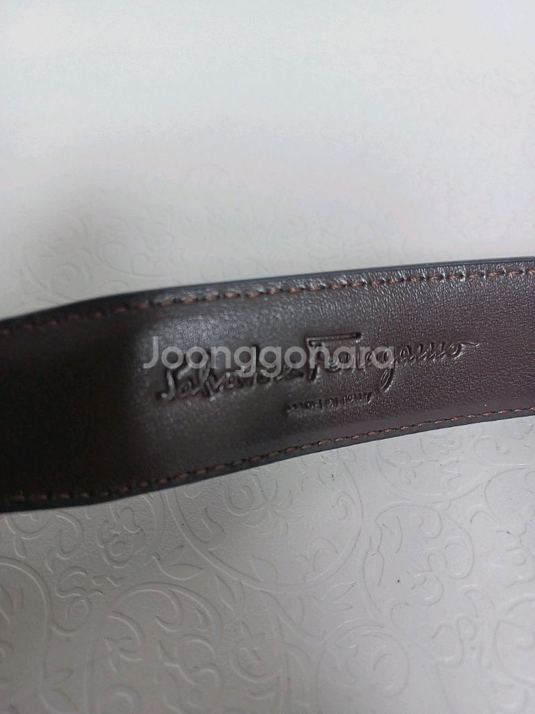 페라가모 신사정장 양면 가죽벨트 새상품 입니다--2