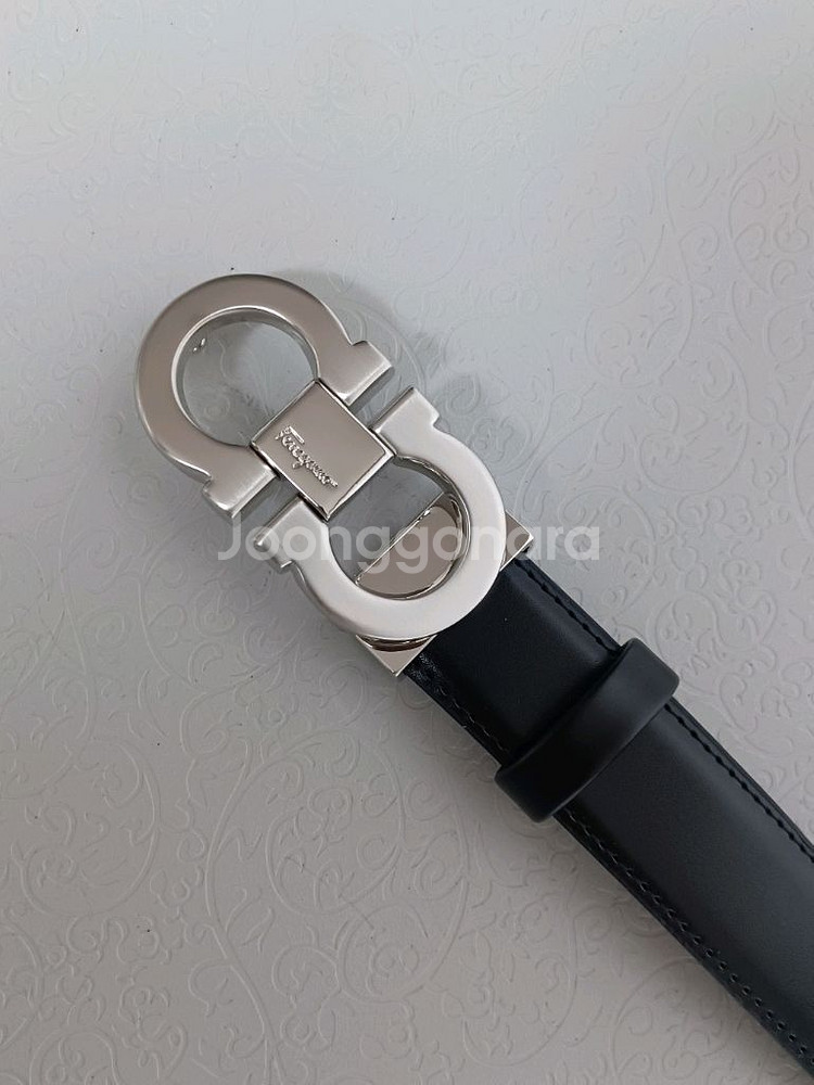 페라가모 신사정장 양면 가죽벨트 새상품 입니다--1