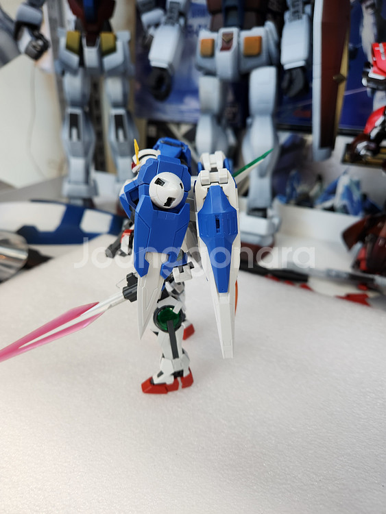 RG 더블오라이저 건담--1