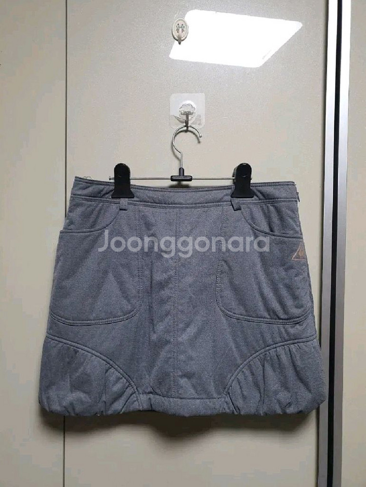 르꼬끄골프 패딩 스커트(27인치정도)/1만원--1