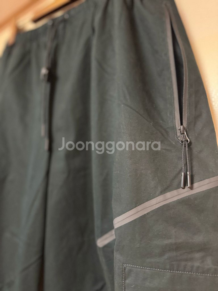 나이키 테크 카고 스니커즈 팬츠 M 라이트 아미:블랙--5