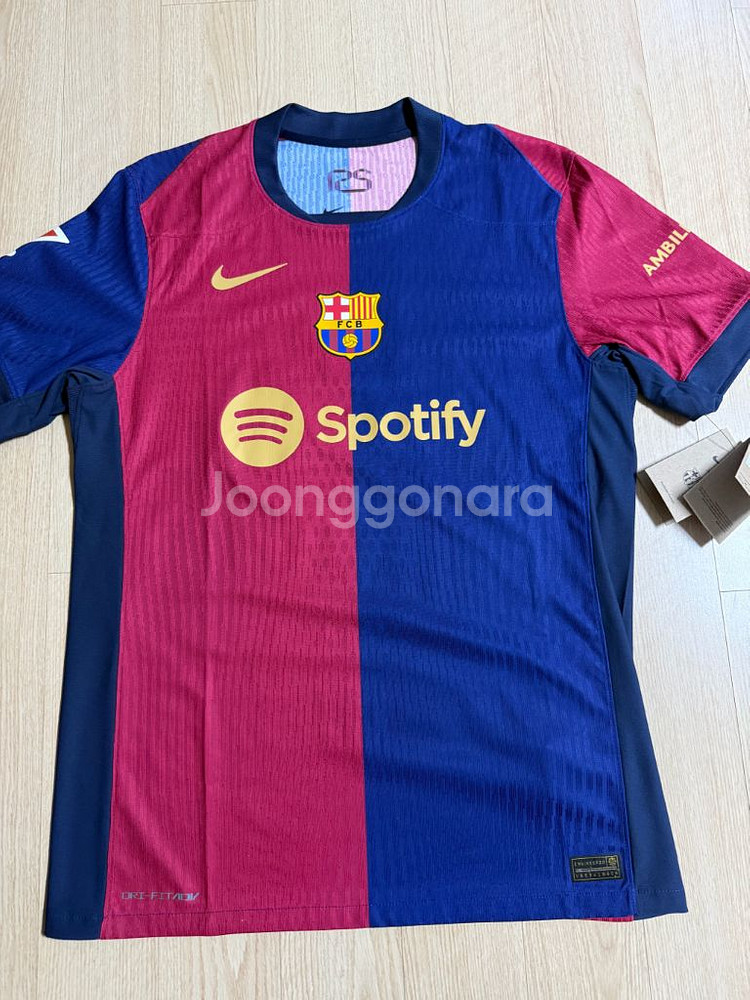 바르셀로나 24/25 어센틱 ( 구스폰 ) M 사이즈--0