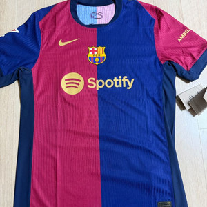 바르셀로나 24/25 어센틱 ( 구스폰 ) M 사이즈