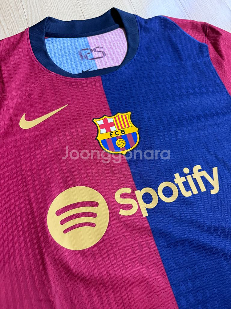 바르셀로나 24/25 어센틱 ( 구스폰 ) M 사이즈--1