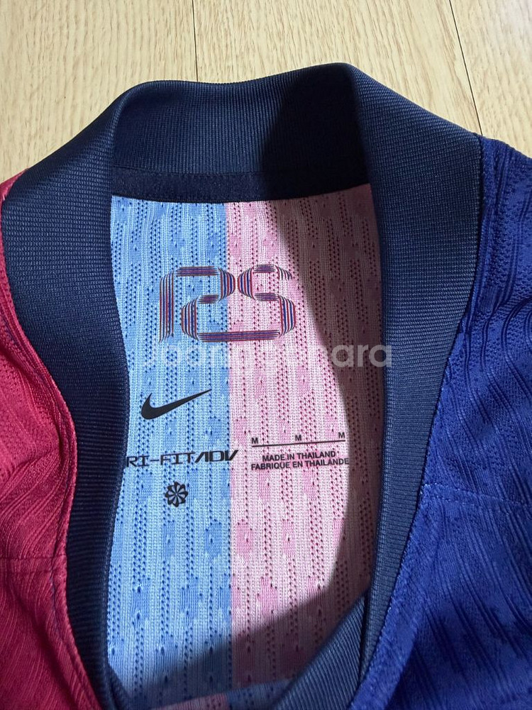 바르셀로나 24/25 어센틱 ( 구스폰 ) M 사이즈--4