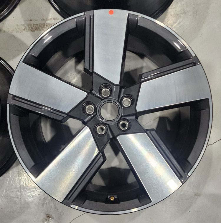 싼타페 mx5 중식도 임판 20인치 휠,싼타페20인치휠--4