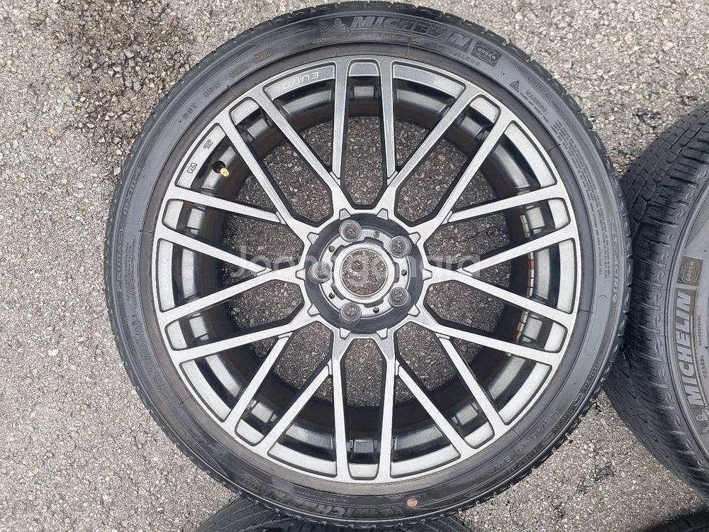 사제 19인치 2454019 중고 휠타이어 팝니다--1