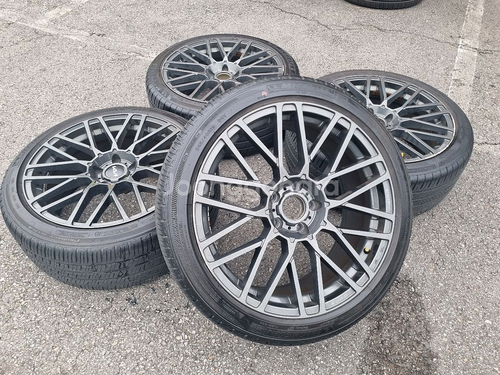 사제 19인치 2454019 중고 휠타이어 팝니다--0