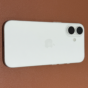 아이폰 16 - 128GB 화이트