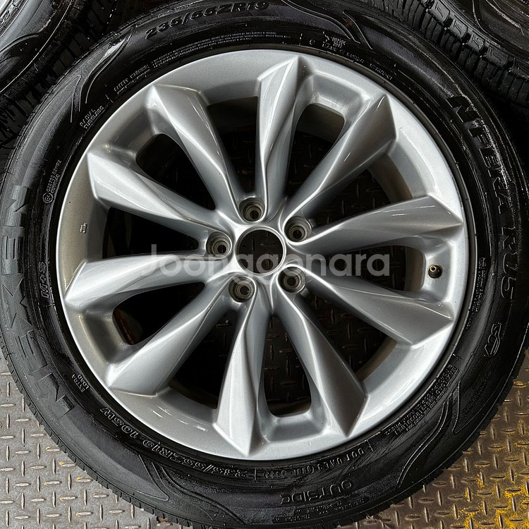 19인치 인피니티 QX50 순정휠타이어 1대분--1