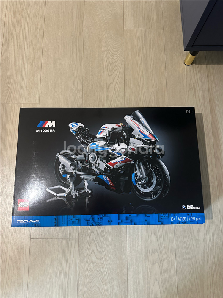레고 테크닉 BMW M 1000 RR 42130--0