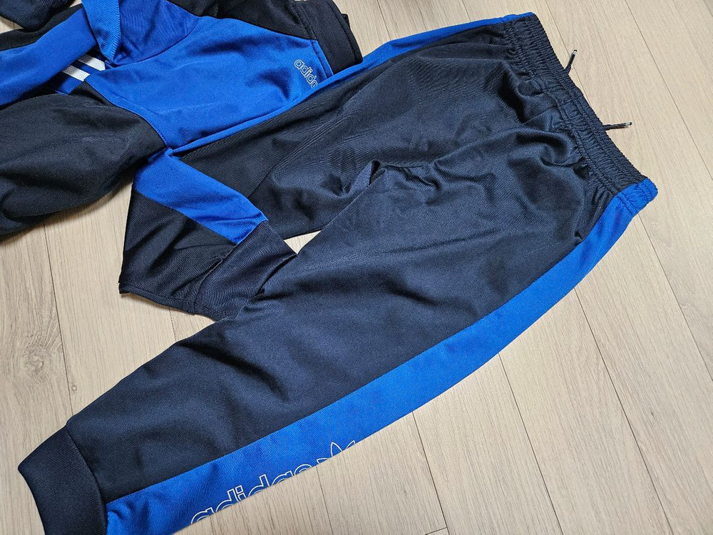 아디다스 키즈 트레이닝복 세트 (120사이즈)--2