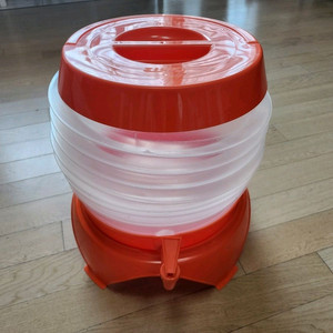 콘츠 접이식 물통