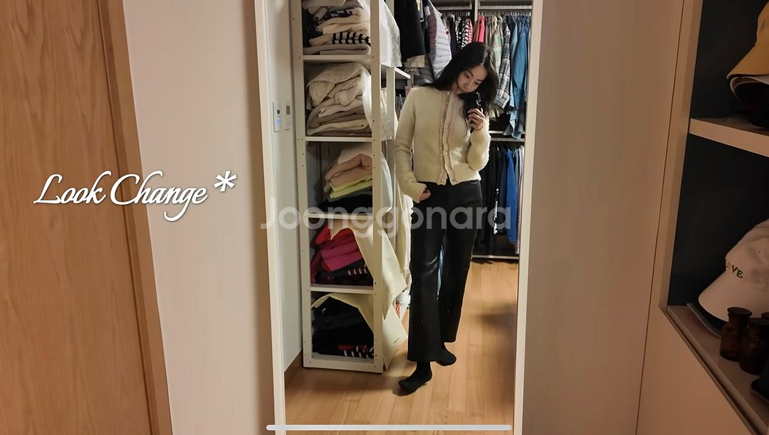 안소희 유튜브 guizio 가디건--0