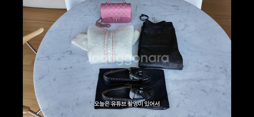 안소희 유튜브 guizio 가디건--2