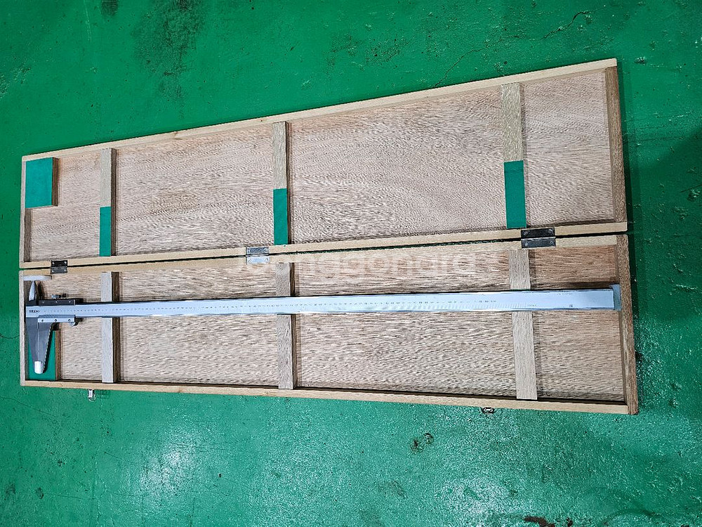 MITUTOYO 미쓰토요 버니어 1000mm--0