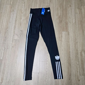 아디다스 여성 레깅스 정품(새상품)