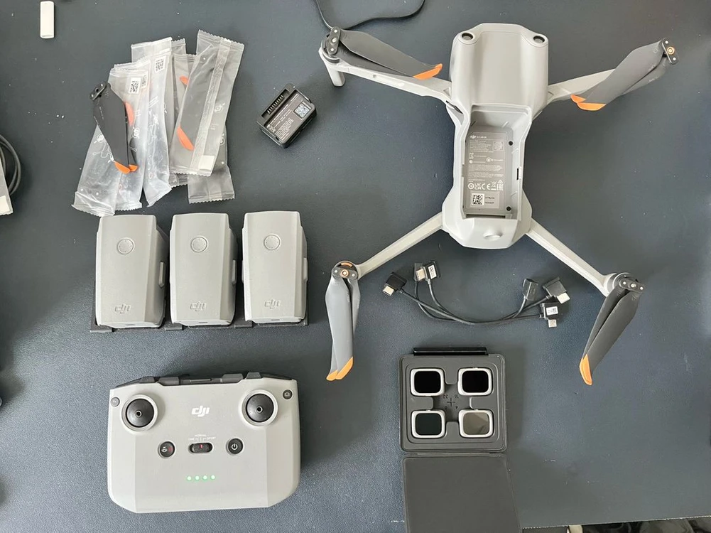 dji air2s 플라이모어콤보 드론 - 안심되는 중고거래