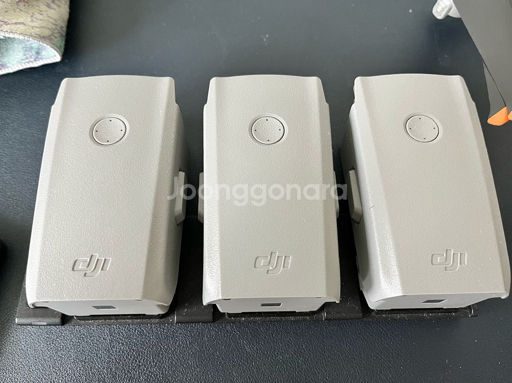 dji air2s 플라이모어콤보 드론--3