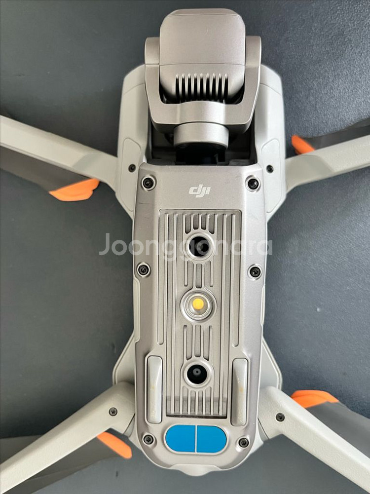 dji air2s 플라이모어콤보 드론--2