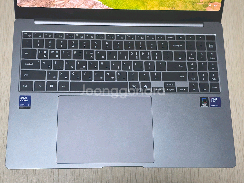 갤럭시북5 프로 16인치 258v 2TB 루나레이크--3