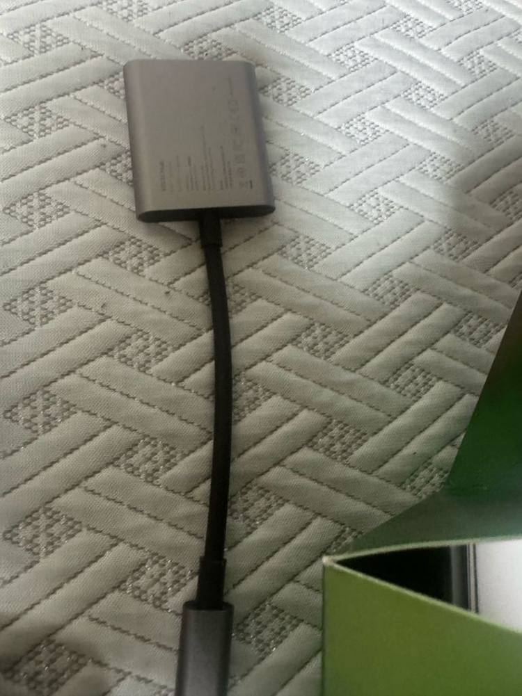 엑스리얼 에어2 프로 빔 허브--4