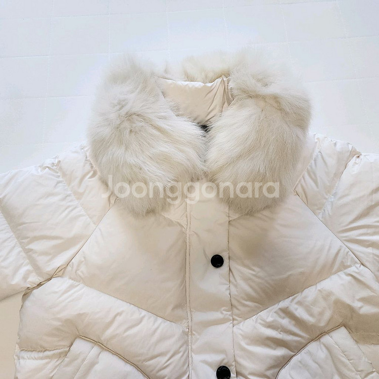 듀엘 구스패딩 66사이즈--4