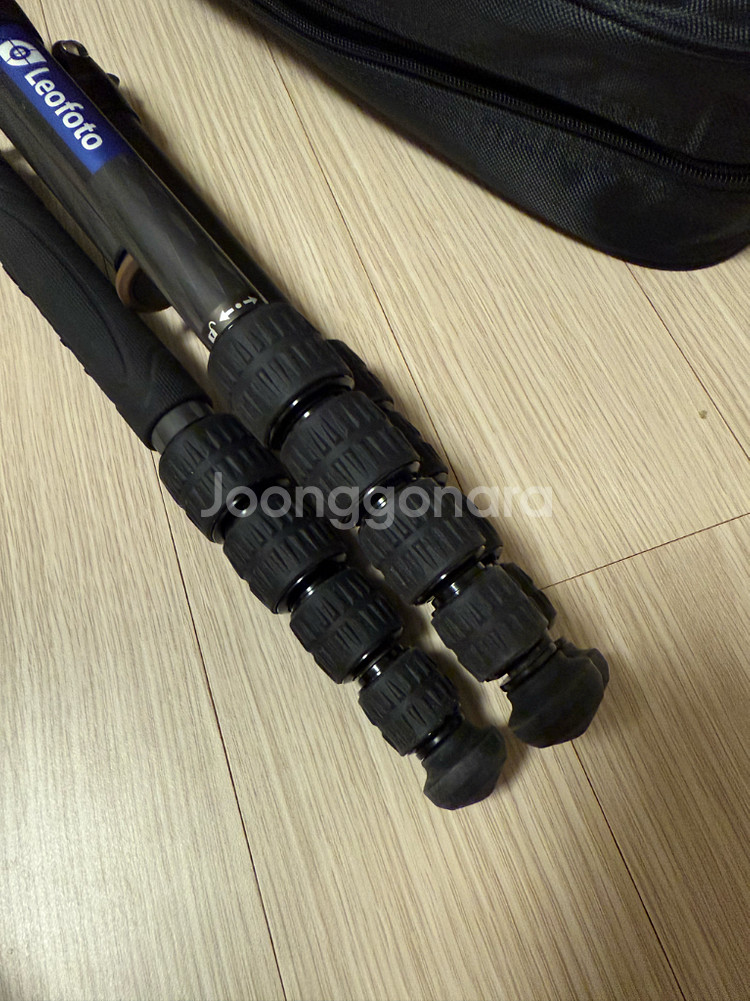가볍고 튼튼한 레오포토 LX-225CT 카본 삼각대--5