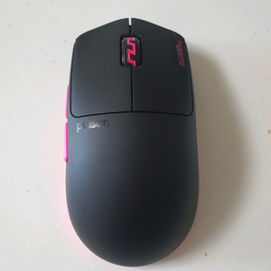 펄사 수산토 Pulsar Susanto-X