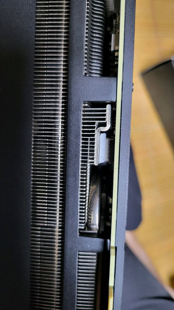 ASUS 3090 로그스트릭 판매합니다--4