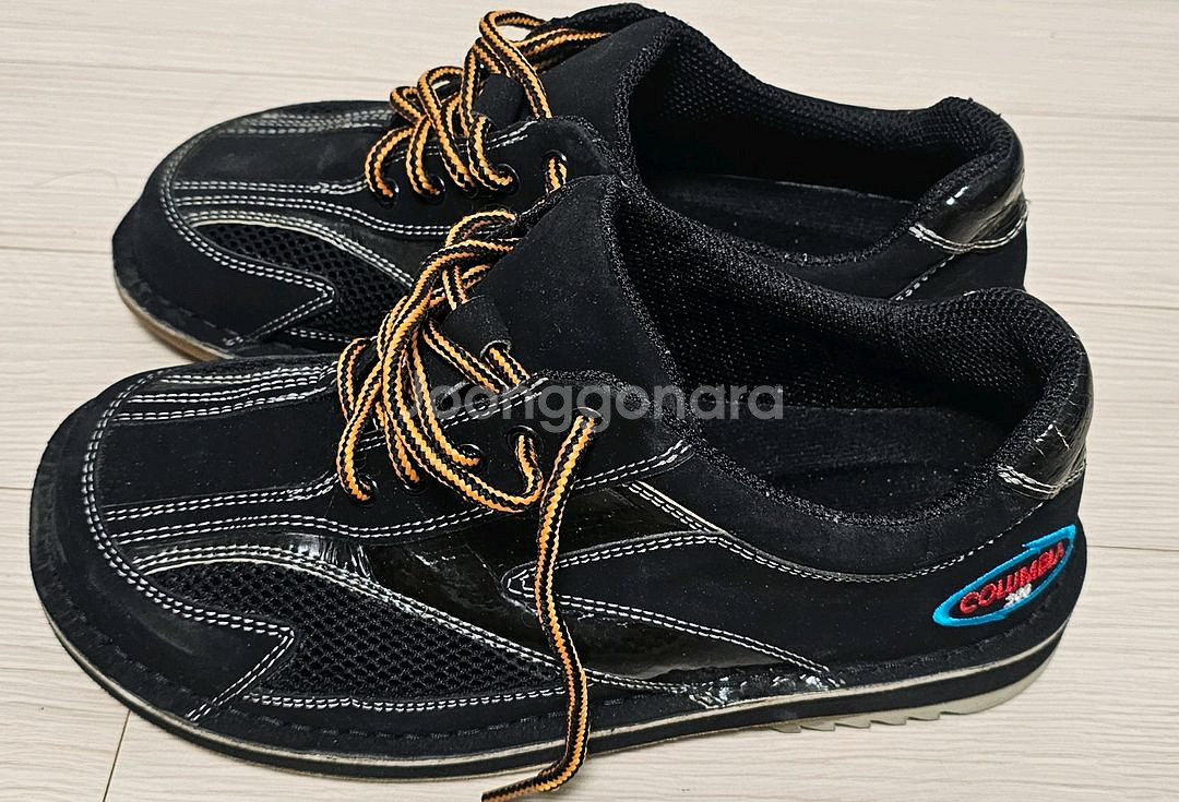 콜롬비아 검정색 볼링화입니다--1