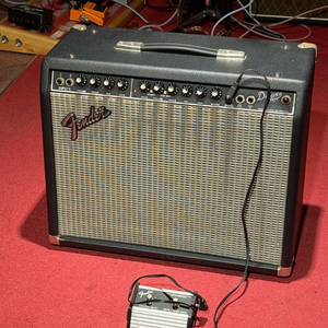 (판매/교환) Fender Deluxe 90+풋 스위치